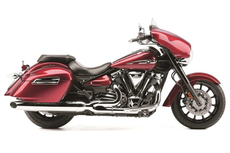 Download this Yamaha Stratoliner Deluxe picture